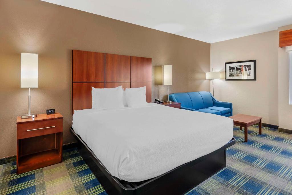 Best Western Plus Heritage Inn Ontario Rancho Cucamonga photo
