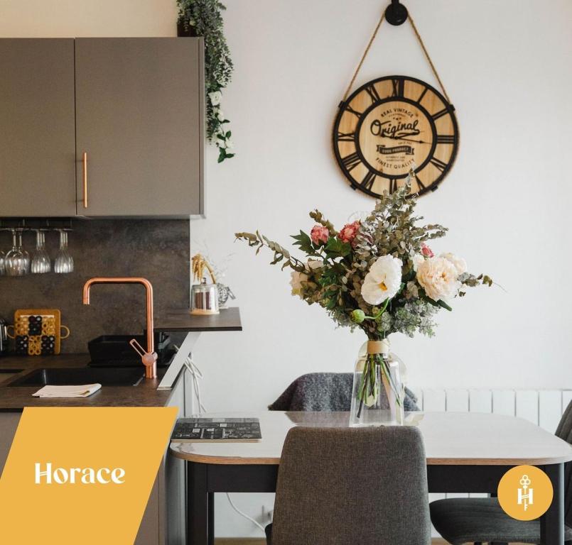 Photo de la galerie de l'établissement La Casa Nausicaa — Serenity on the beach, à Ouistreham