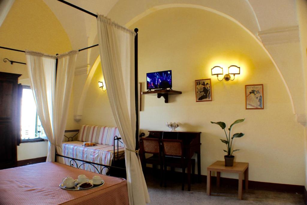 Palazzo Senape De Pace - 18