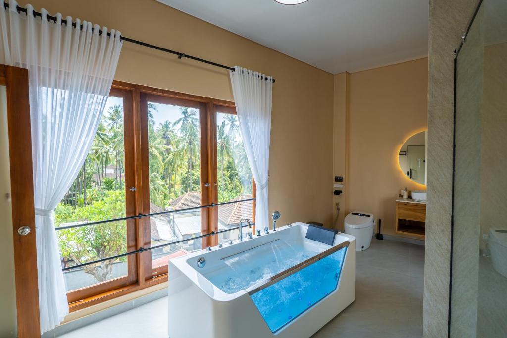 Bazén v ubytování Lemon Tree Hotel Bali nebo v jeho okolí