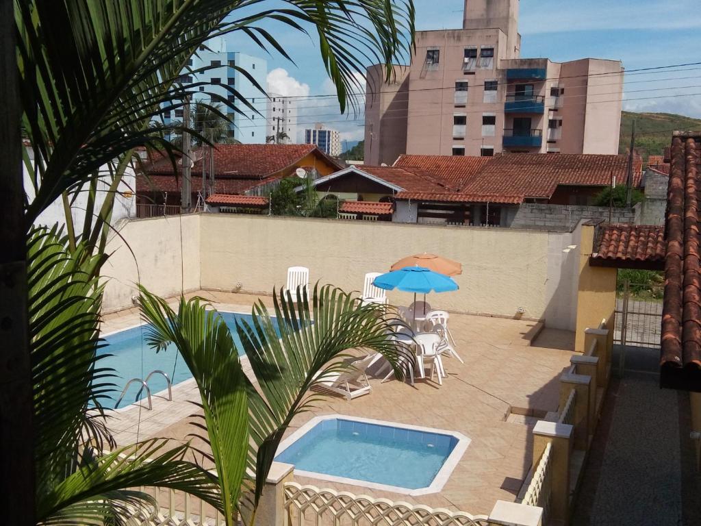 Bazén v ubytování Residencial Doce Marina nebo v jeho okolí