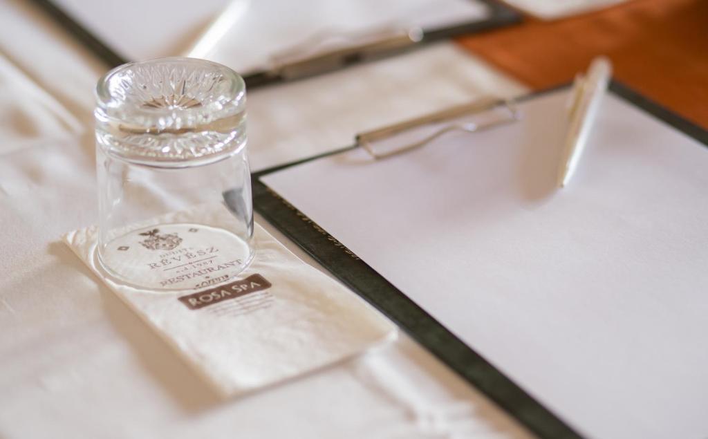 Révész Hotel, Restaurant and Rosa Spa - Resim 31