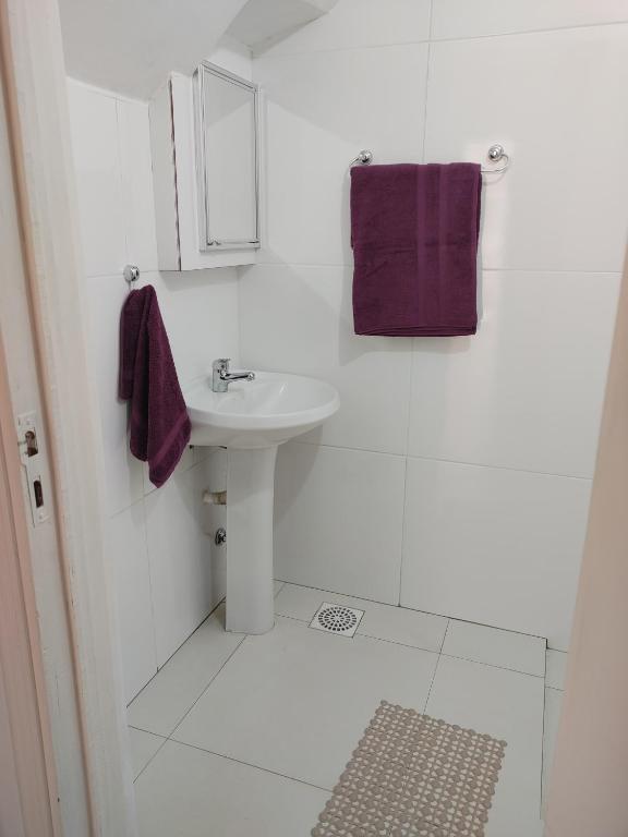 Fotografie z fotogalerie ubytování Hospedaje Familiar v destinaci Barrio San Isidro (2)