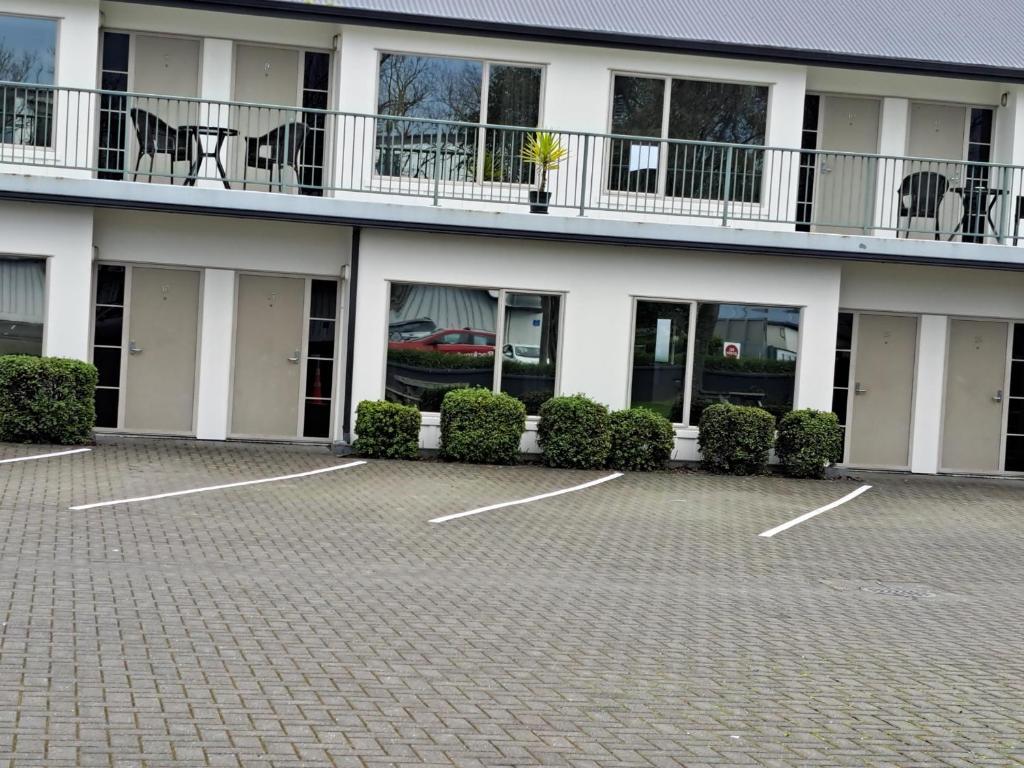 Village Motel - Resim 9