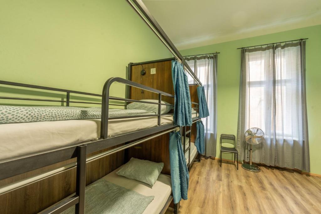 Postel nebo postele na pokoji v ubytování Best Spot Hostel