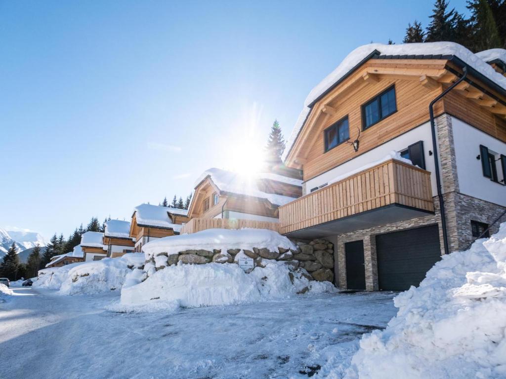 Edelweiss Lodge v zimě