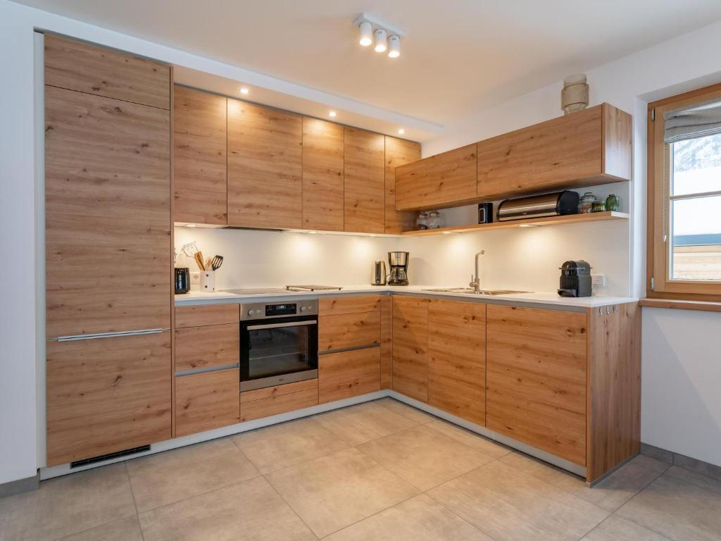 Kuchyňa alebo kuchynka v ubytovaní Haus Enzian