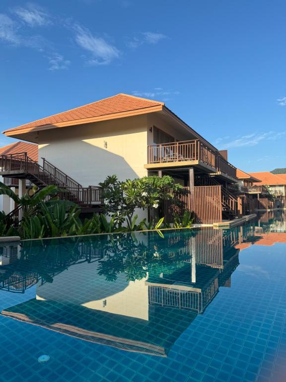 Blue Bay Resort - Access to Pool and Beach-Phuket & Krabi - 15
