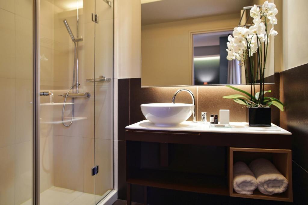 The Y Hotel - Resim 16