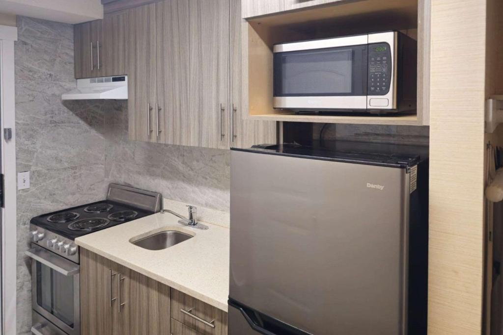 Rodeway Inn & Suites - Resim 16