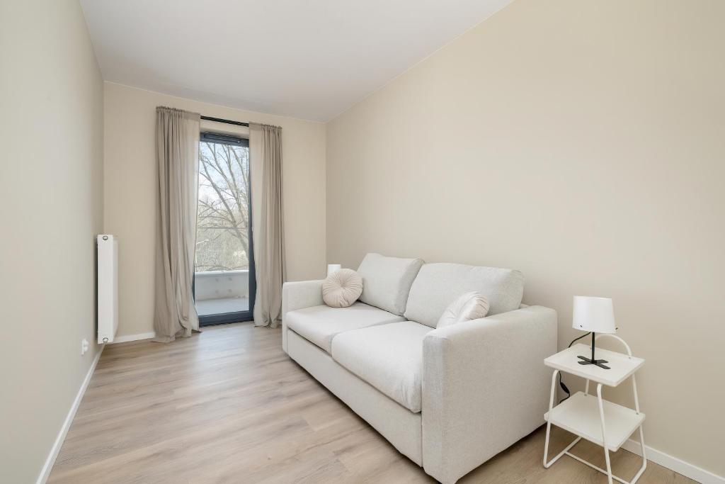 Posedenie v ubytovaní Wiślane Tarasy Lux Apartments Cracow by Renters Prestige
