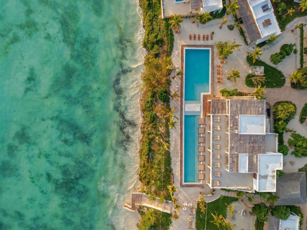 Bazén v ubytování Kaskazi Hotel Zanzibar nebo v jeho okolí