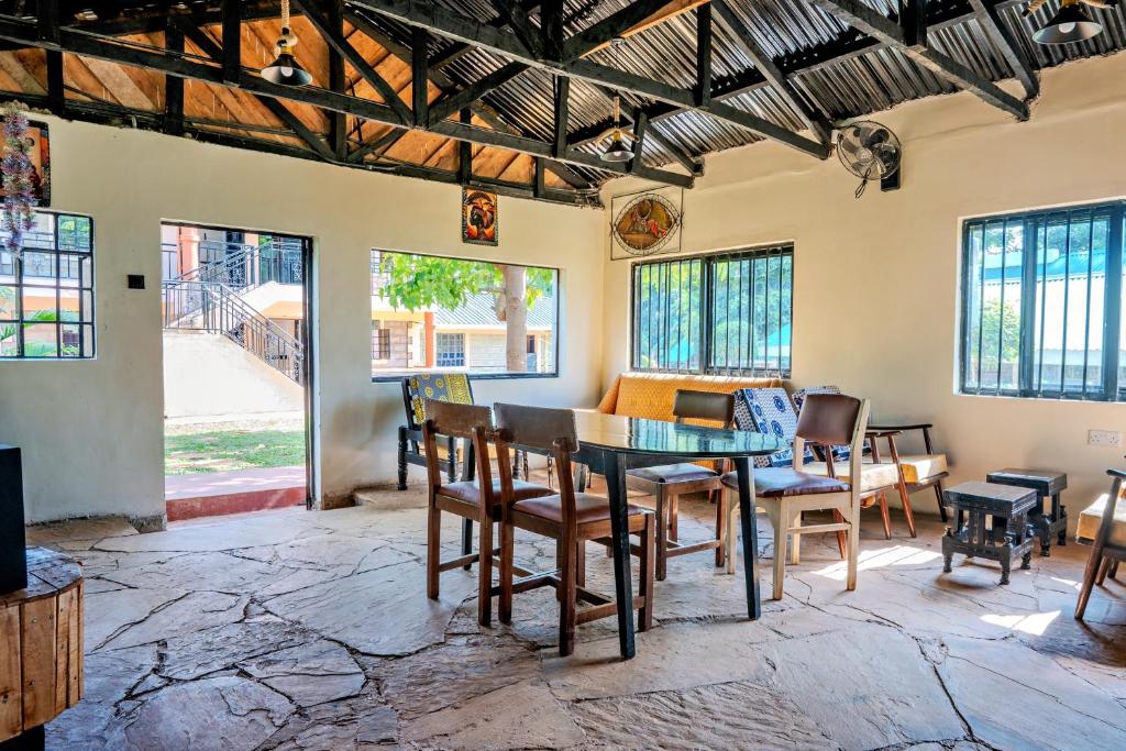 Istumisnurk majutusasutuses The Dove Place, Sagana