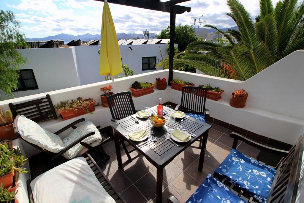 Balkón alebo terasa v ubytovaní App 8A - Sonniger Balkon, sehr ruhig, 180 cm Bett, 100 m zum Strand