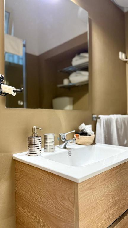 Kuchyň nebo kuchyňský kout v ubytování Chiaia Suites