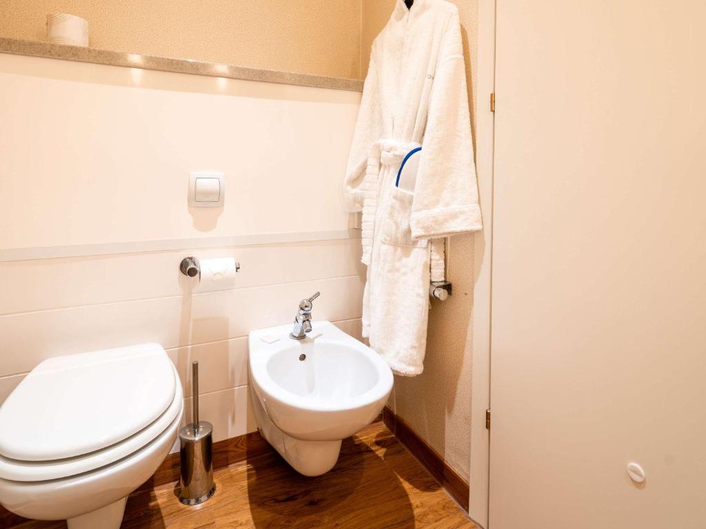 Koupelna v ubytování Novotel Roma Est