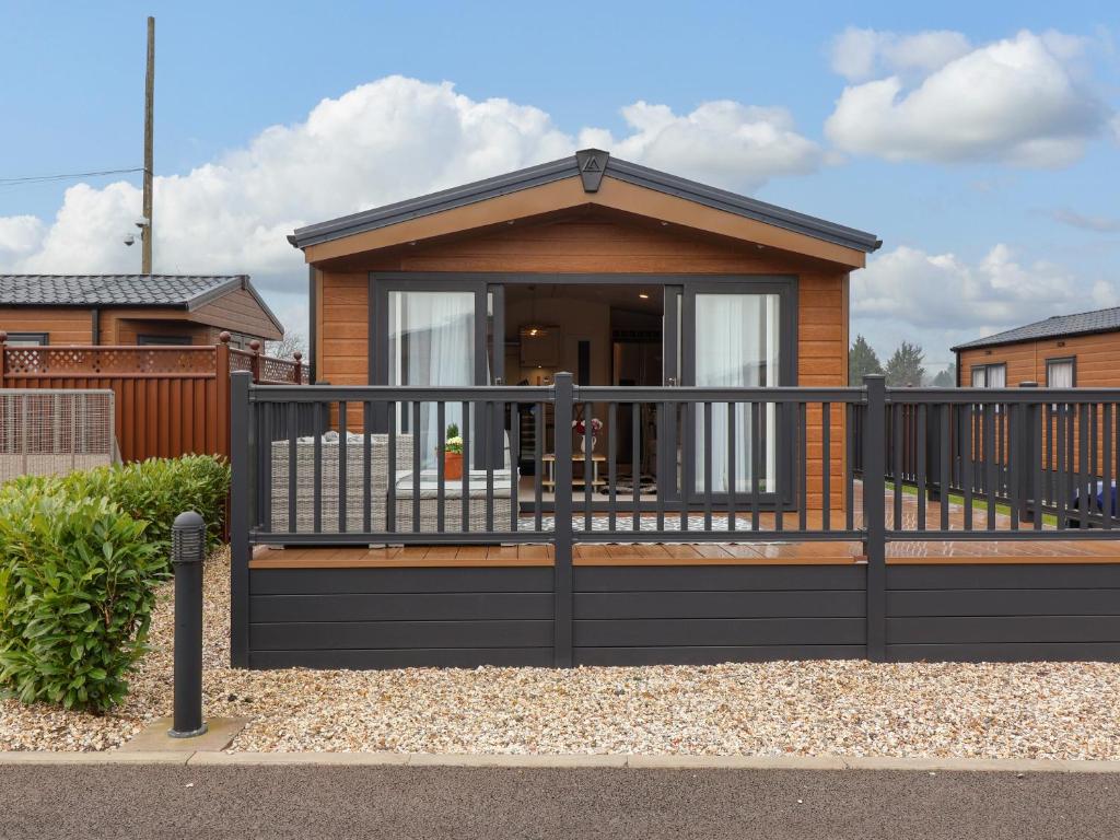 Budova, kde se prázdninový dům nachází