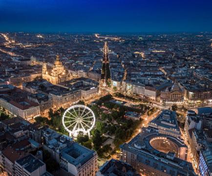 Výhľad na mesto Budapešť alebo výhľad na mesto priamo z apartmánu
