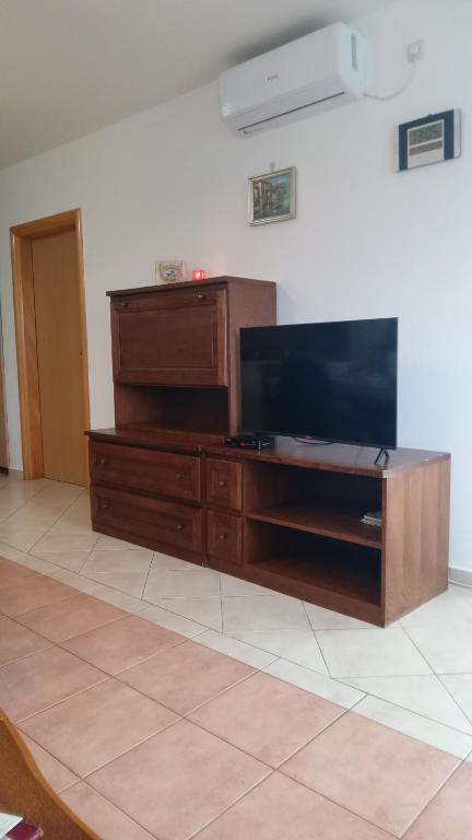 TV a/nebo společenská místnost v ubytování Grand Vista