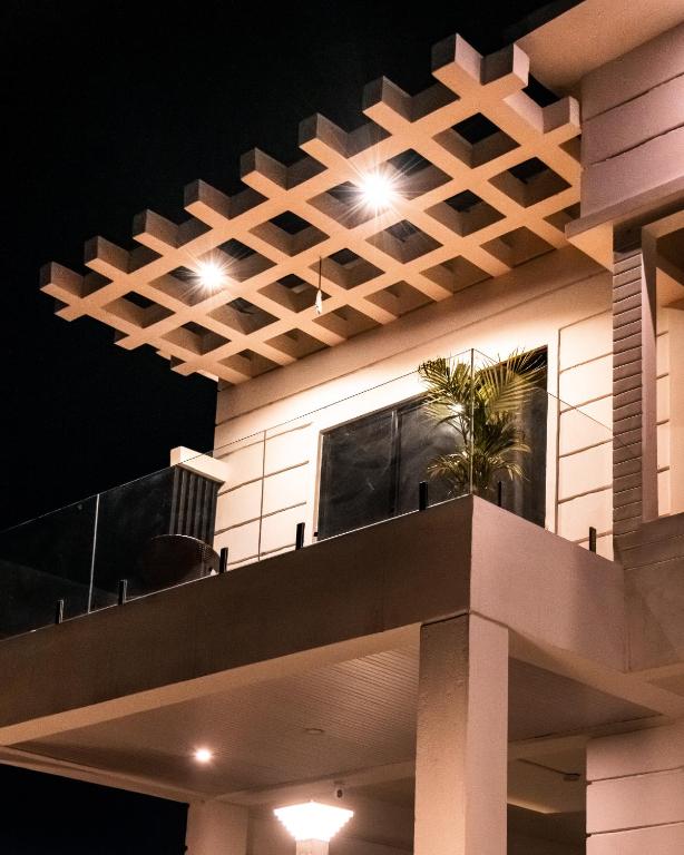 Balkón nebo terasa v ubytování Saya's Abode - Railview Suites