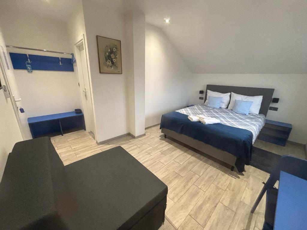 Posteľ alebo postele v izbe v ubytovaní Rooms Jelak
