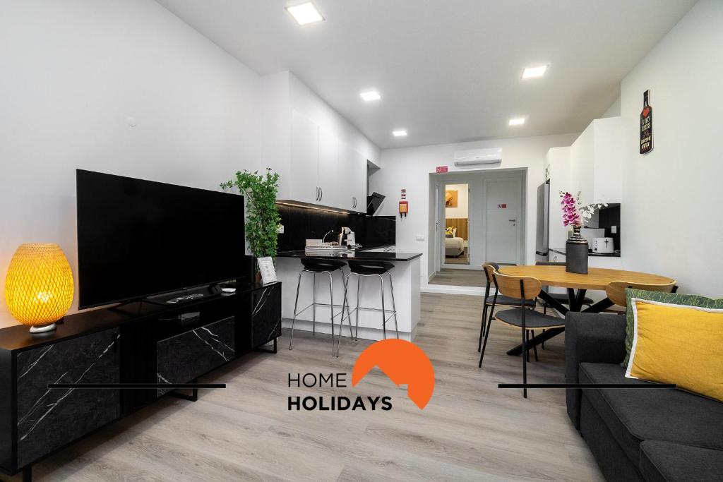 TV/trung tâm giải trí tại #304 - Albufeira Beach House by Home Holidays