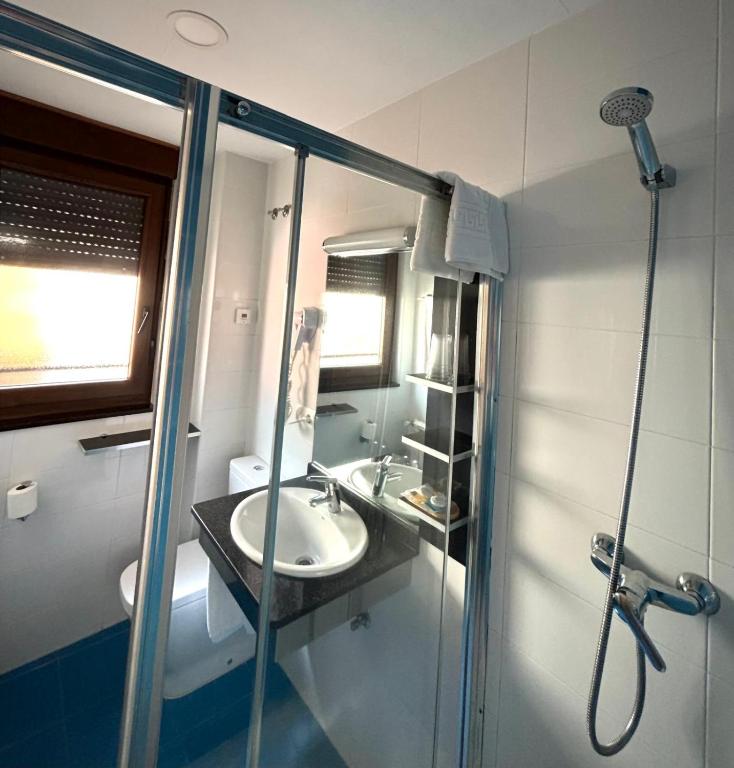 Koupelna v ubytování Hotel Molina Real