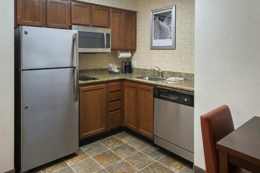 Residence Inn Cranbury South Brunswick photo