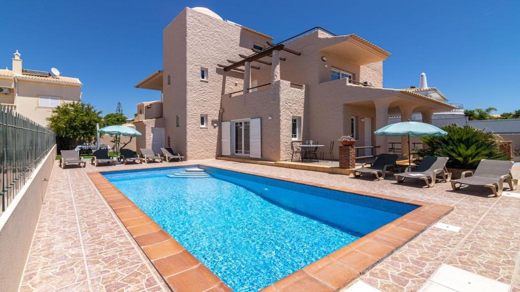 Villa Terramar - Golden & Salty