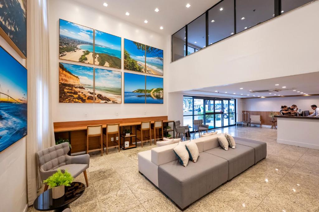Uma área de estar em Villa Park Hotel