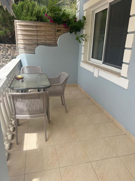 Balkón nebo terasa v ubytování SAN GEORGE COVE