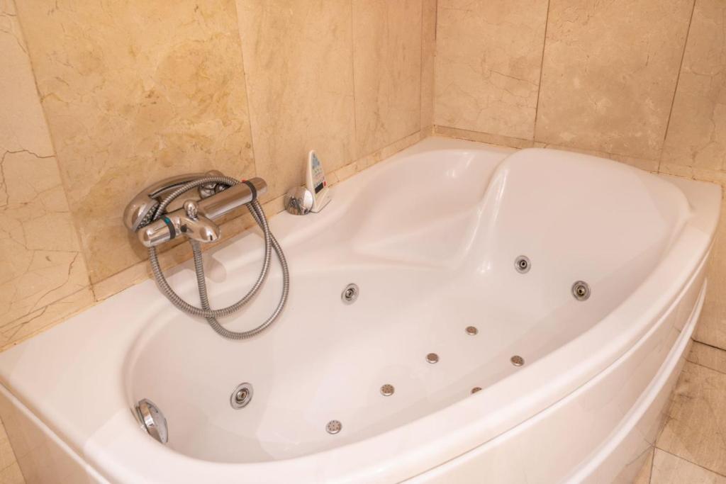 Koupelna v ubytování Hotel Doña Urraca