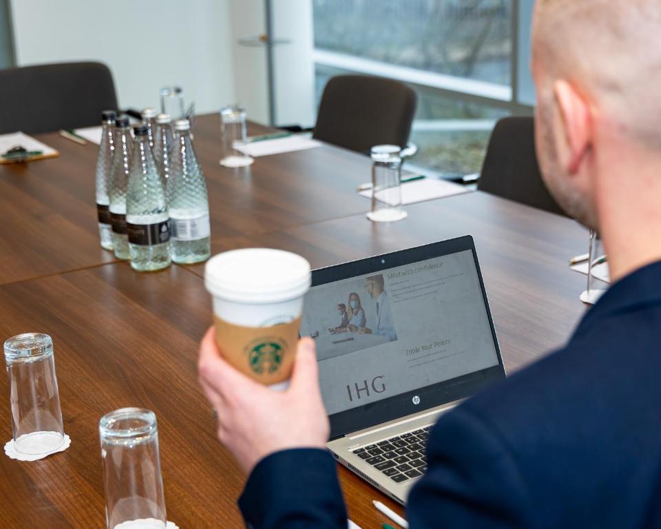 Holiday Inn London West by IHG - Resim 38