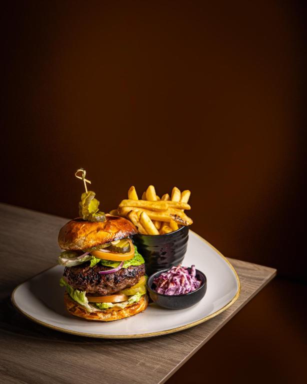 Holiday Inn London West by IHG - Resim 37