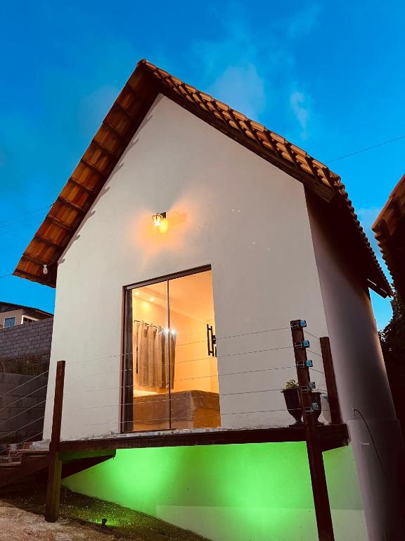 Budova, kde se chata nachází