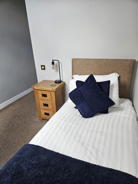 
Standard Single Room
