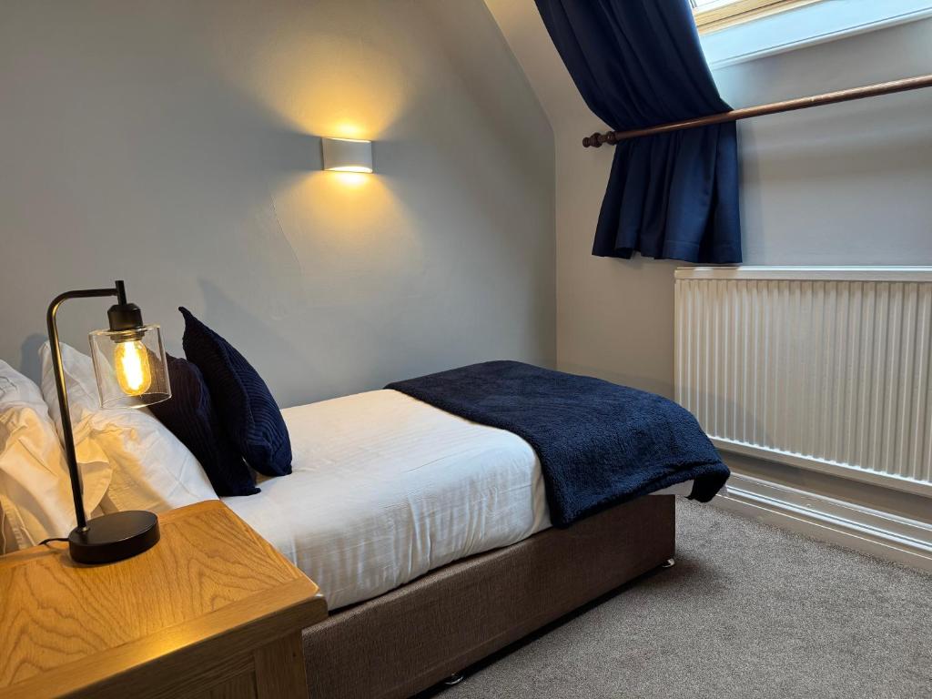 Oaklands Hotel - Standard Single Room