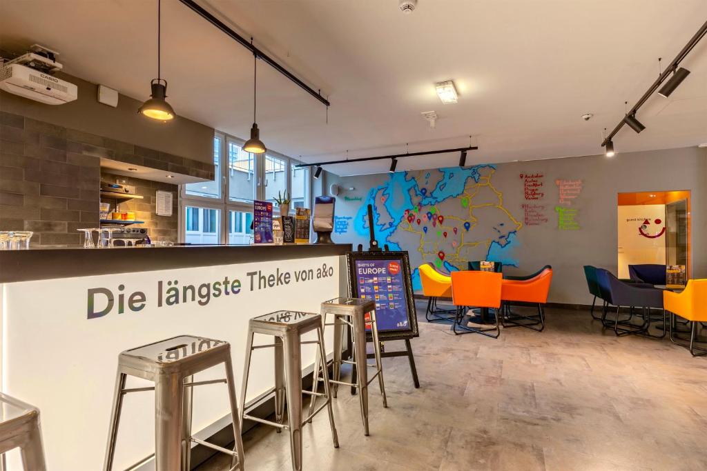 a&o Düsseldorf Hauptbahnhof - Resim 10