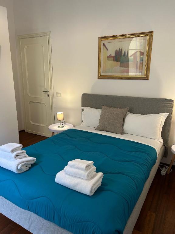 Postel nebo postele na pokoji v ubytování Cavour 142 Rooms