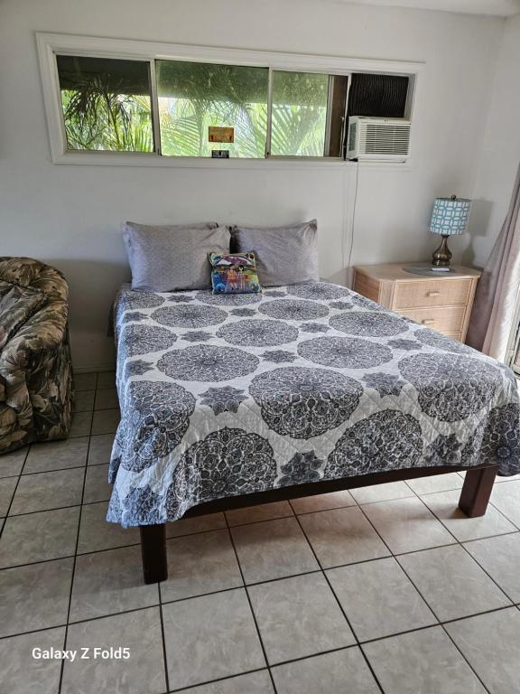 Postel nebo postele na pokoji v ubytování Yonegan Maui Getaways - Haiku