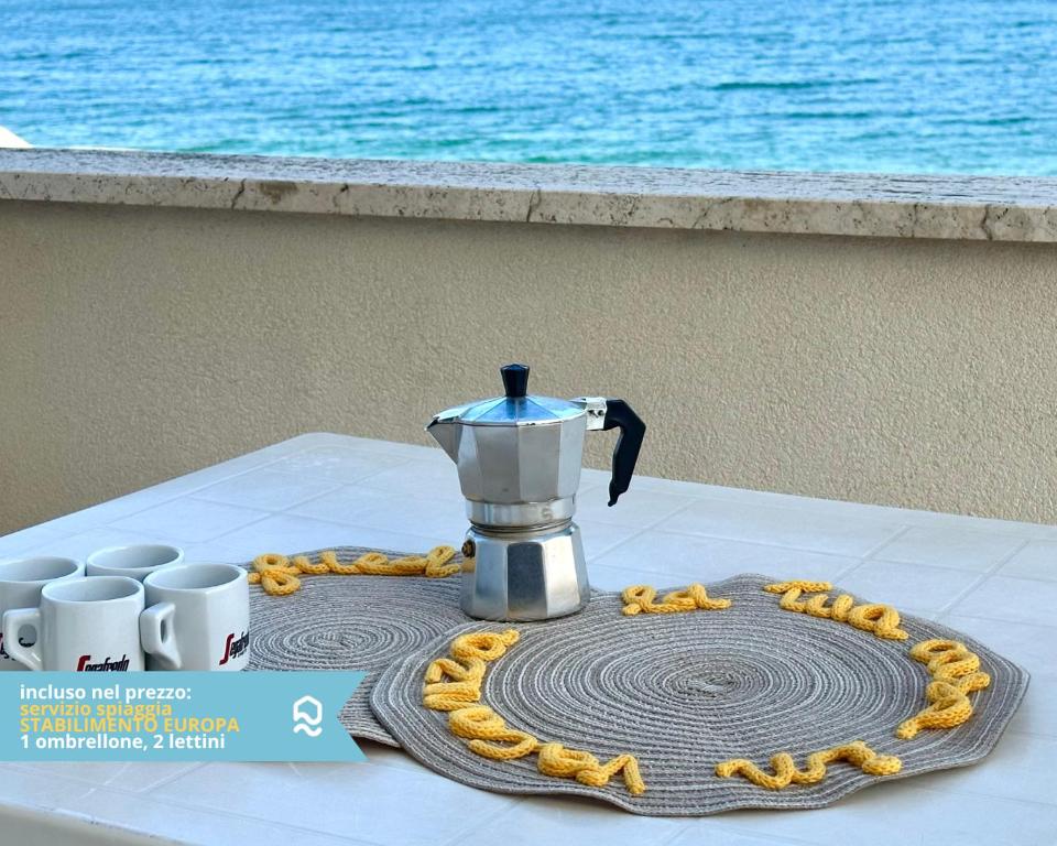 Příslušenství pro přípravu čaje a kávy v ubytování RS321 - Marcelli, trilocale fronte mare con spiaggia inclusa