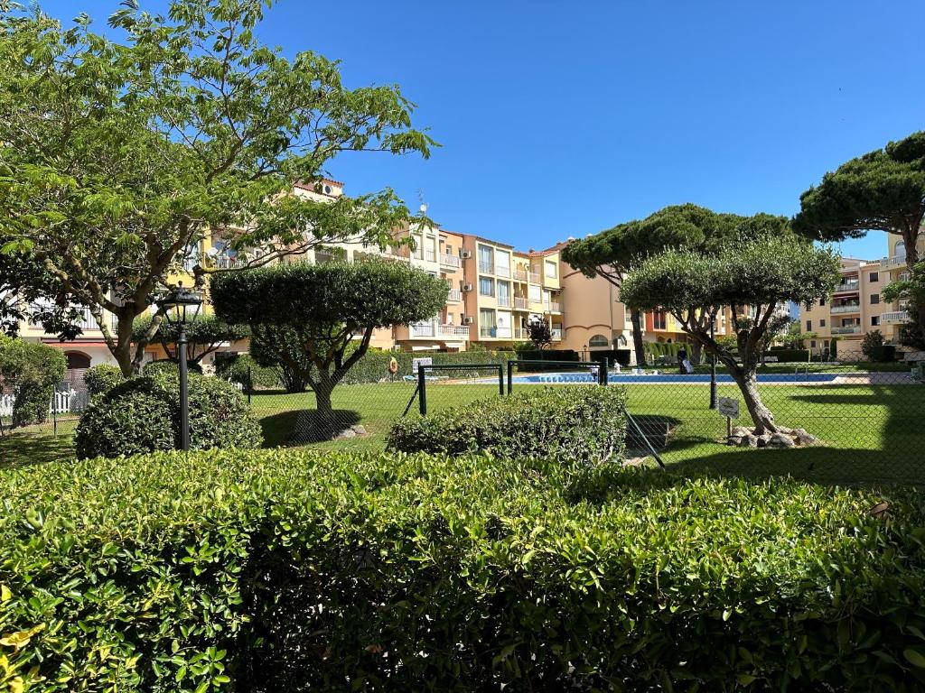 Zahrada ubytování 1002 Precioso apartamento a 250 m de la playa by homeselectspain