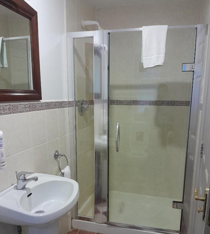 The Lansdowne Hotel - Resim 29