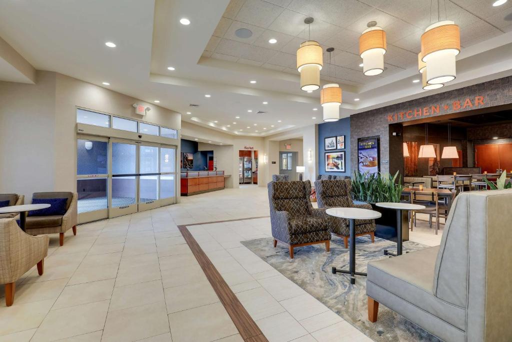 Posezení v ubytování Drury Plaza Hotel Mt Vernon