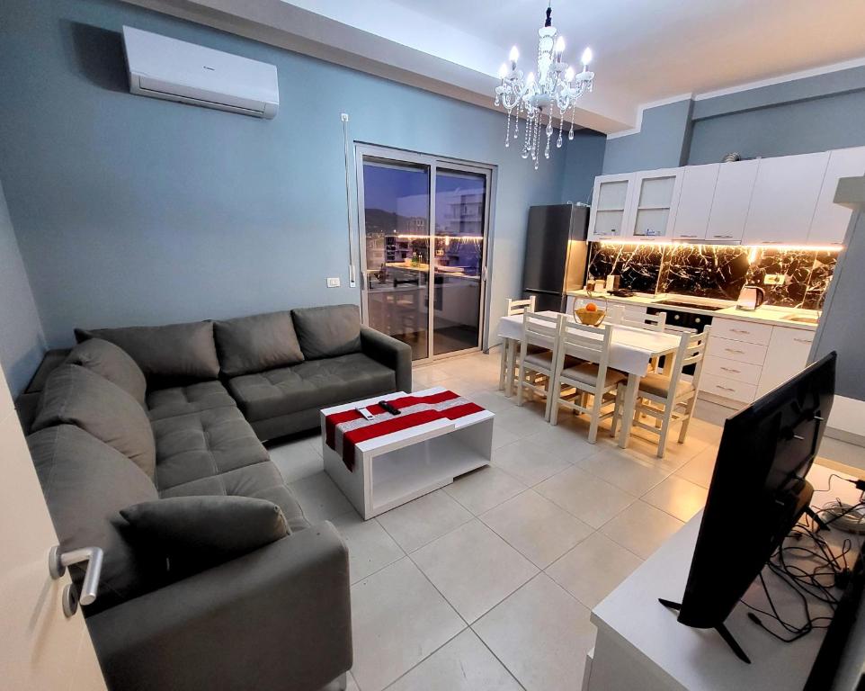 Ewa Apartment