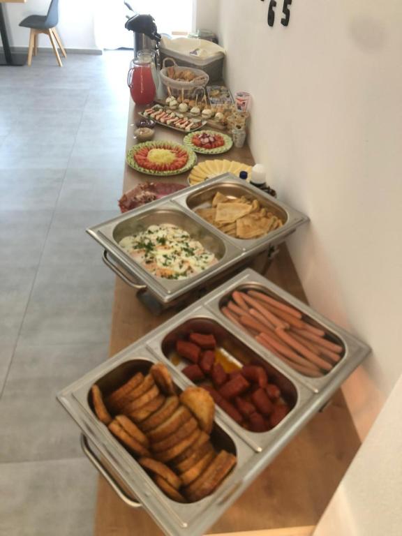 Cibo presso l'affittacamere o nelle vicinanze
