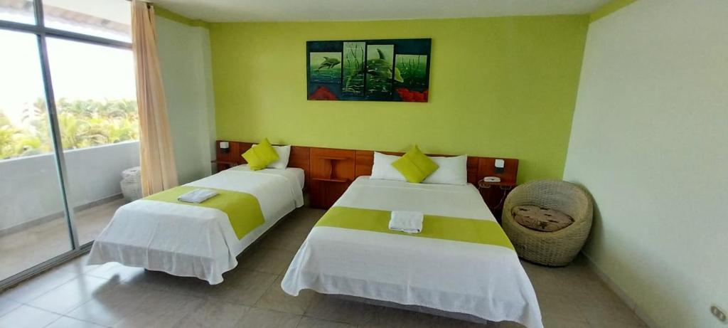 Postel nebo postele na pokoji v ubytování Aparthotel Bernabeth