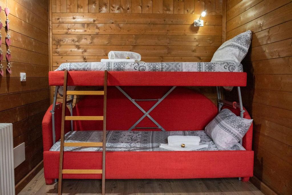 Postel nebo postele na pokoji v ubytování B&B La Genzianella