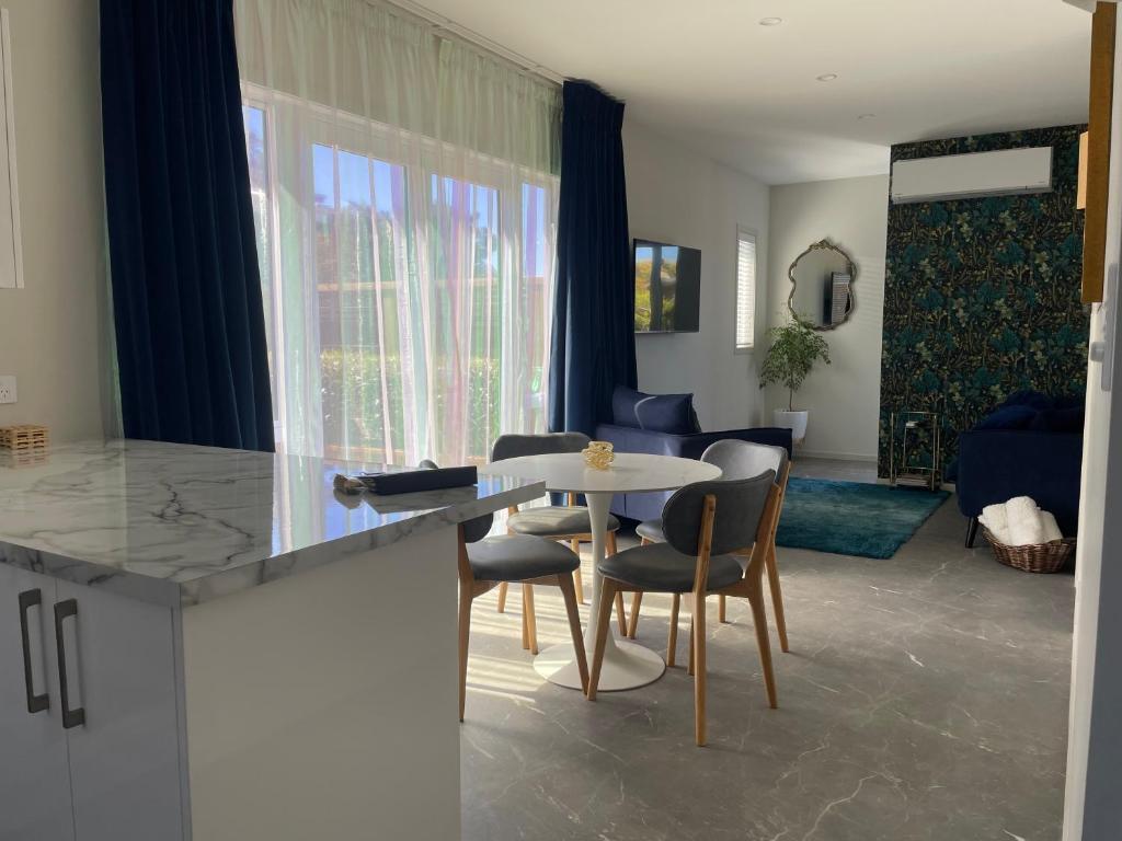 Gold Star Haven - Resim 8