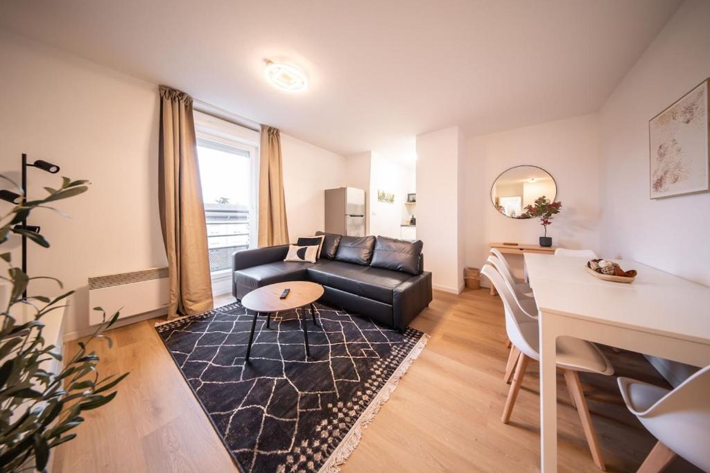 Ruang duduk di Magnifique Logement 6 pers Near Basel Parking Wifi
